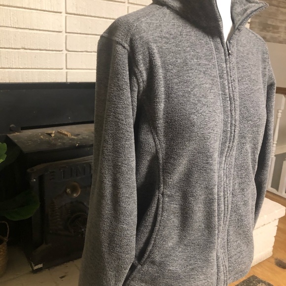 Columbia women’s medium fleece - Picture 2 of 10